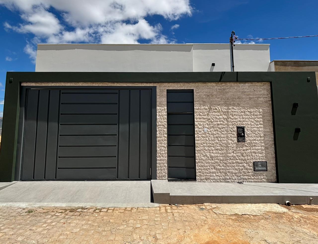 Casa à venda no Loteamento Flor de Mandacaru
